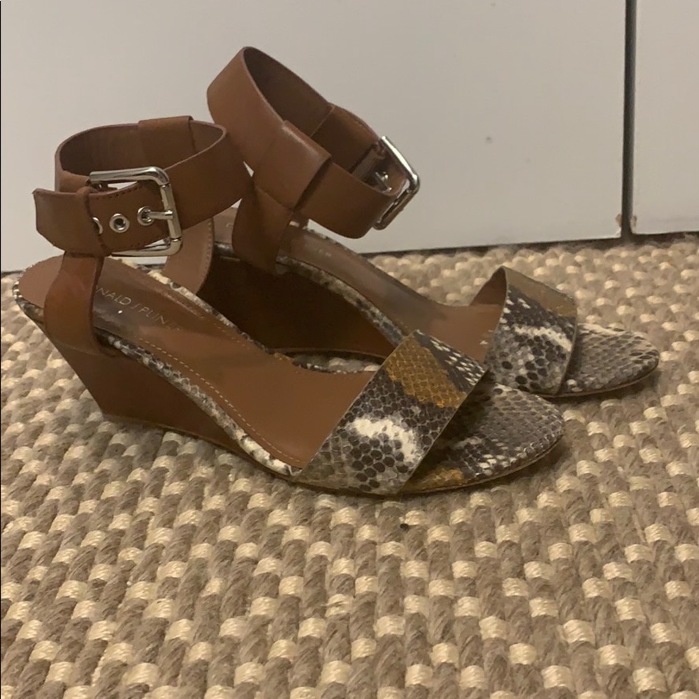 Donald J. Pilner snake skin wedges
